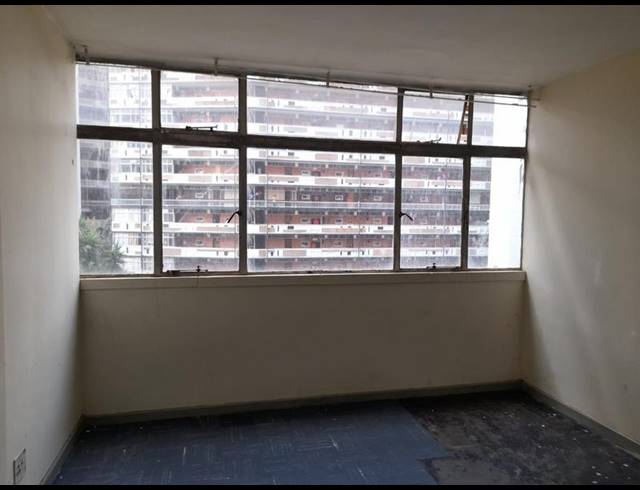 2 BEDROOM APARTMENT FOR SALE IN SUNNYSIDE